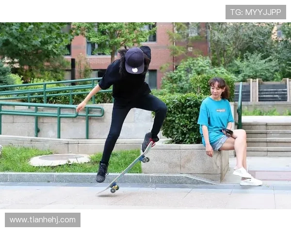 张强谈滑板人生：从初学者到职业选手的心路历程与成长故事