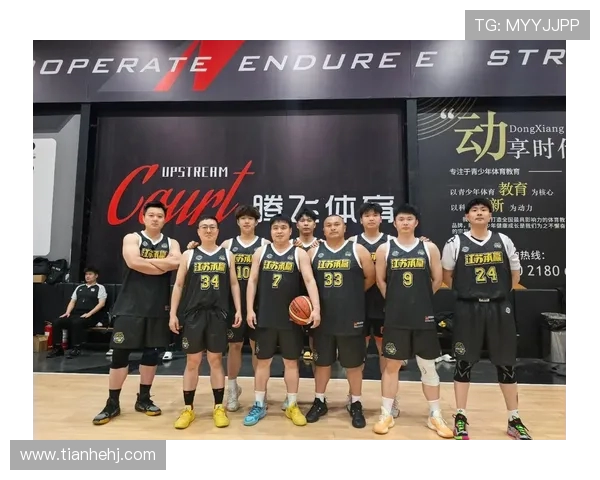 重庆篮球队的速度之美：探索快速进攻与团队协作的完美结合